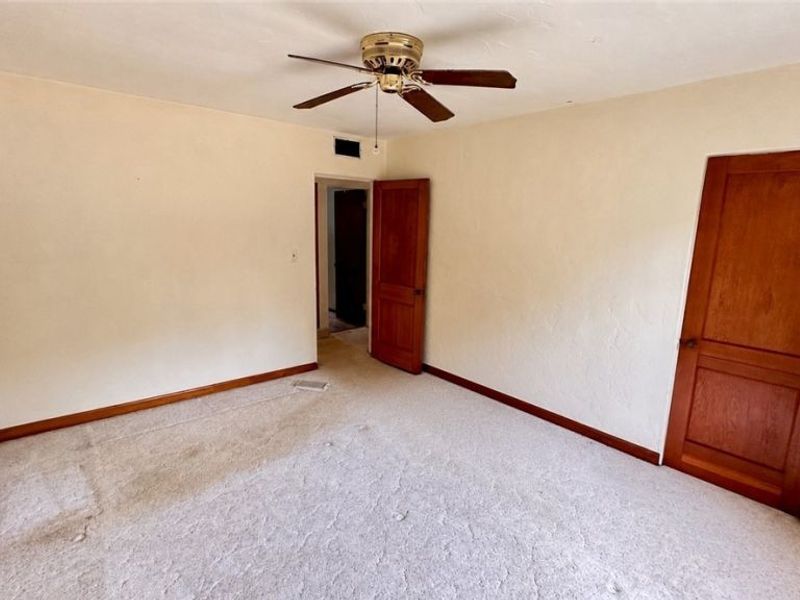 27390 Markbarry Avenue, Euclid, OH 44132 Photo 15