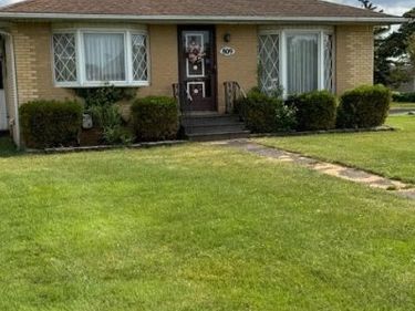 809 George Urban Boulevard, Buffalo, NY 14225