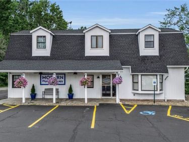 6575 Transit Road , East Amherst, NY 14051