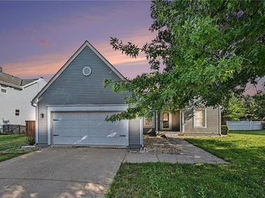 7216 NW 85th Street, Kansas City, MO 64153