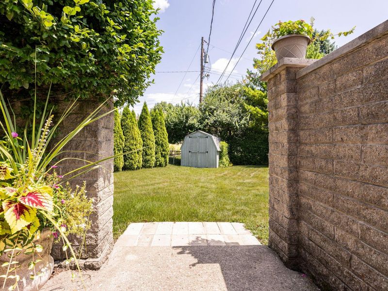 4310 Stinson Drive W, Columbus, OH 43214 Photo 34