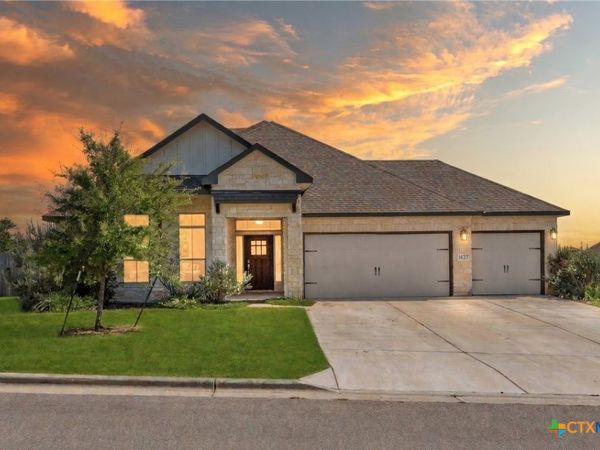 1527 Mountain Crest Cove, Salado, TX 76571