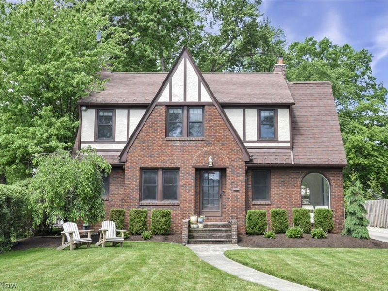 348 Lake Forest Drive, Bay Village, OH 44140 Photo 1