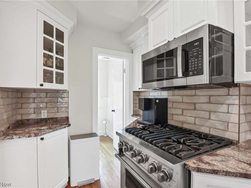 348 Lake Forest Drive, Bay Village, OH 44140 Photo 15
