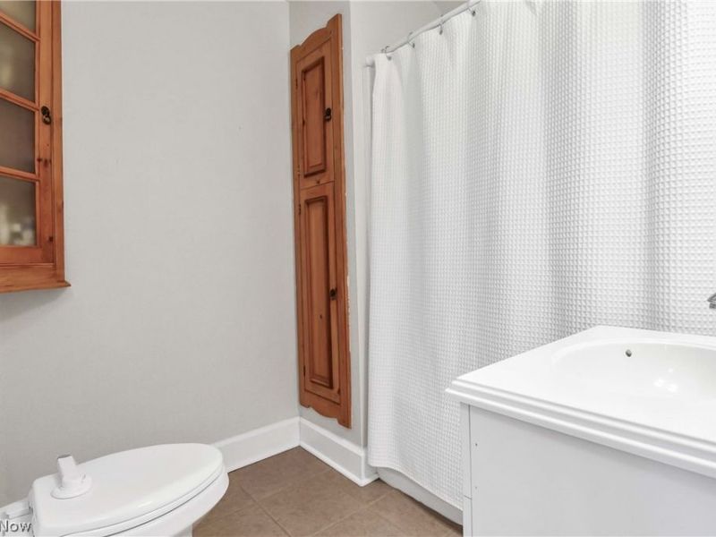 348 Lake Forest Drive, Bay Village, OH 44140 Photo 31