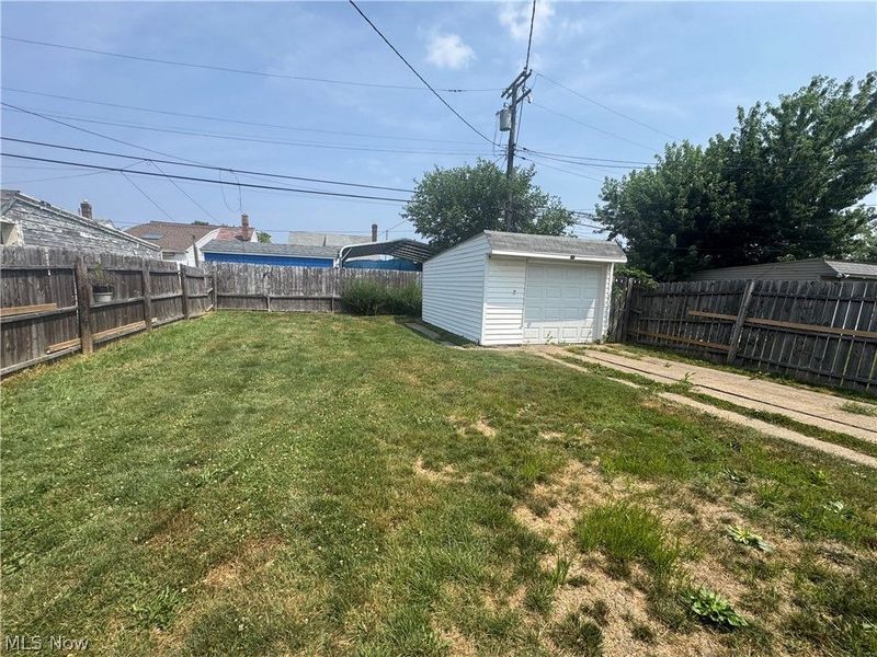 13612 Ellwood Avenue, Cleveland, OH 44135 Photo 3