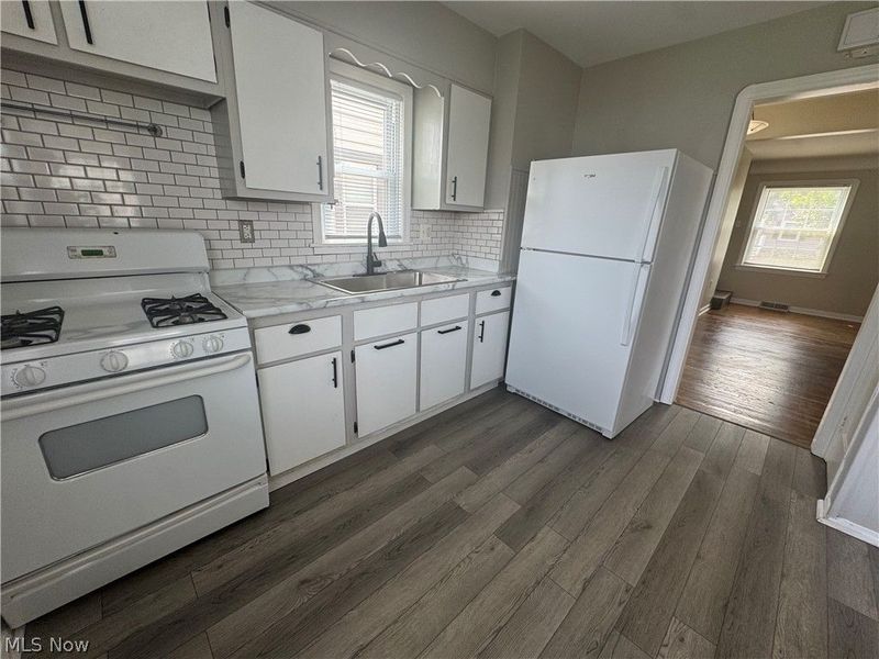 13612 Ellwood Avenue, Cleveland, OH 44135 Photo 5