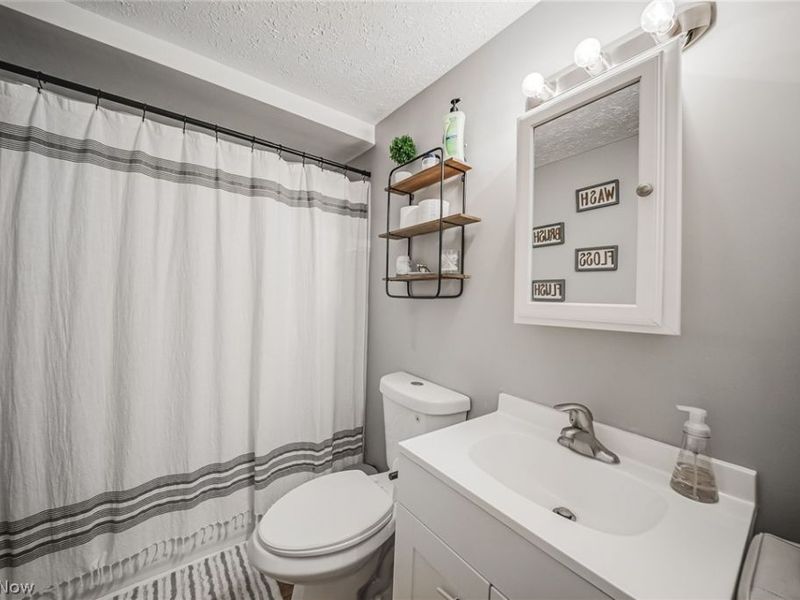 1178 E 360th Street, Eastlake, OH 44095 Photo 11