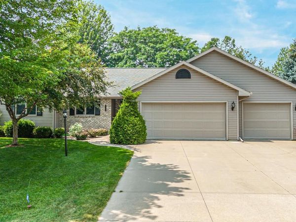 N9539 CHADBURY LANE, Appleton, WI 54915