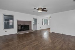 200 Irongate Drive  photo 4