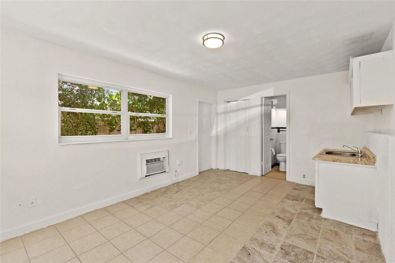 4222 18th Street N, Saint Petersburg, FL 33714 Photo