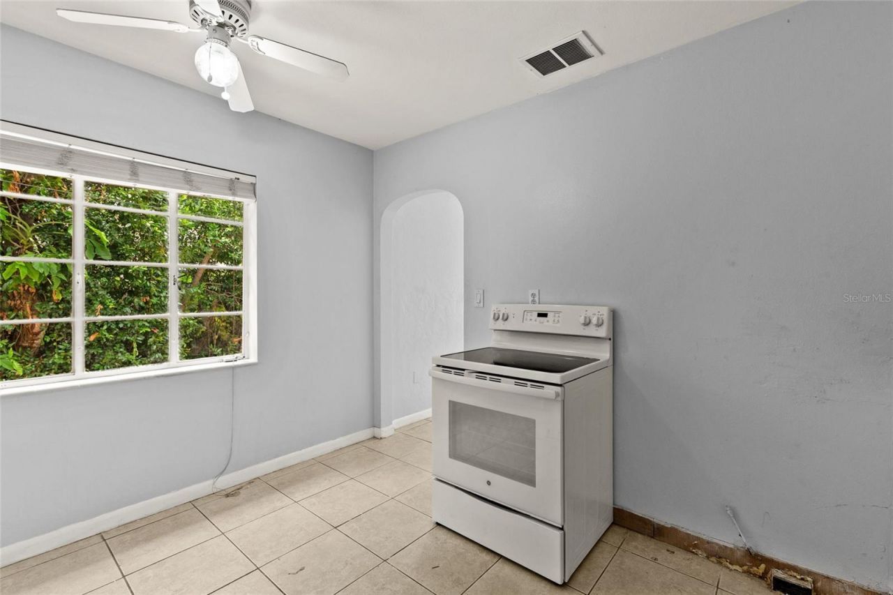 4222 18th Street N, Saint Petersburg, FL 33714 Photo