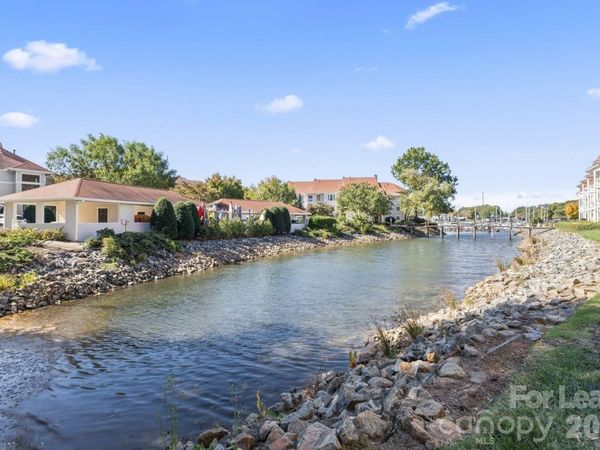 18009 Kings Point Drive , Unit D, Cornelius, NC 28031