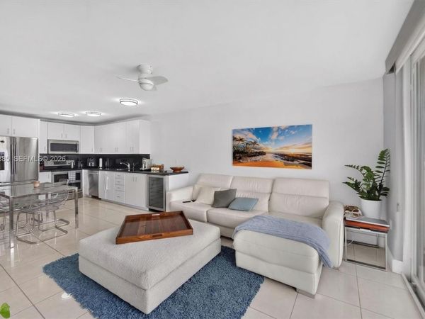 401 Ocean Dr , Unit 1001, Miami Beach, FL 33139