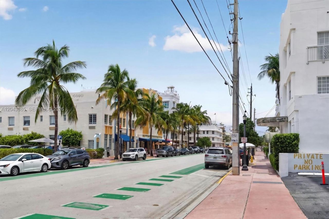 401 Ocean Dr , Unit 1001, Miami Beach, FL 33139 Photo
