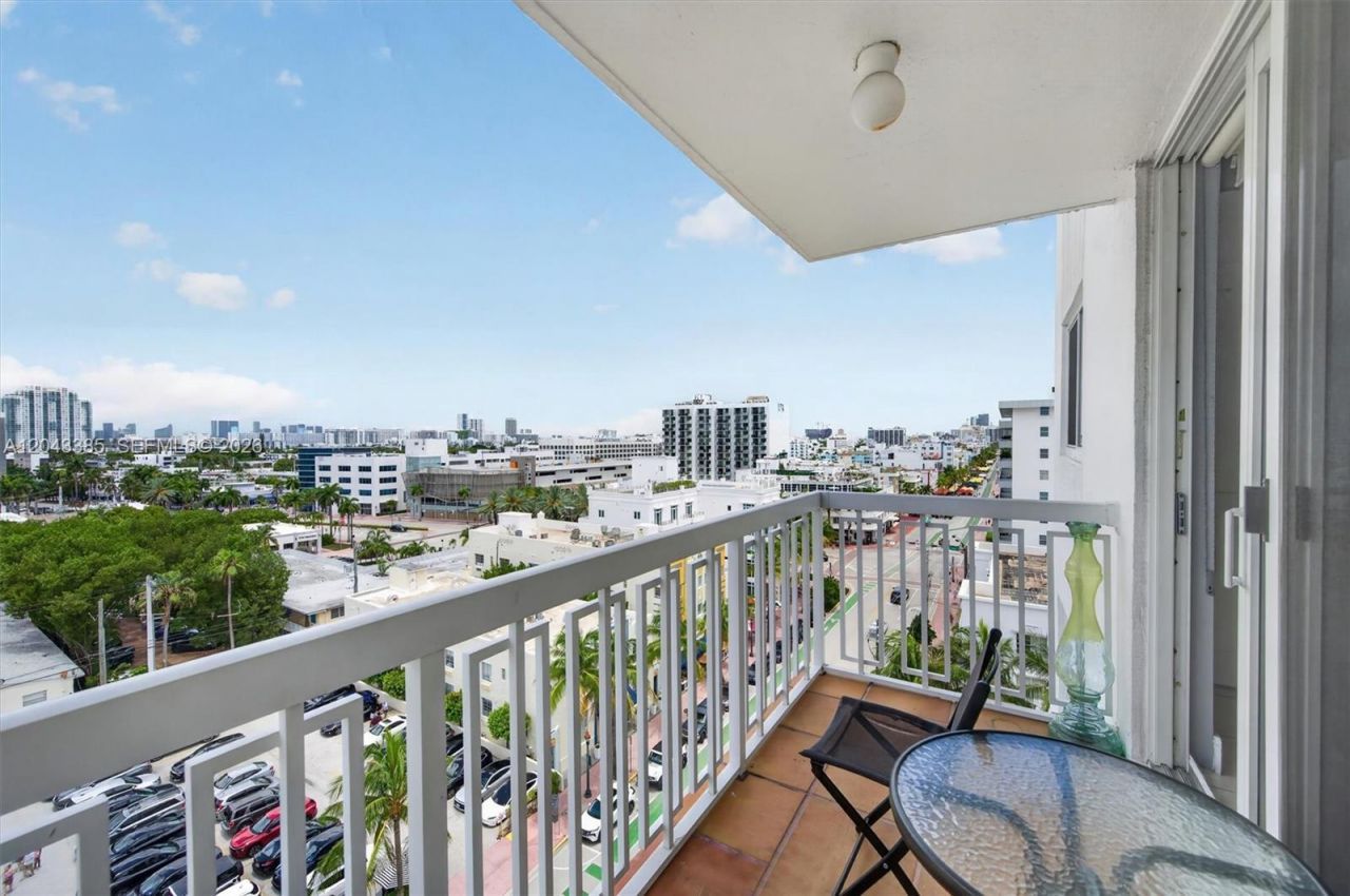401 Ocean Dr , Unit 1001, Miami Beach, FL 33139 Photo