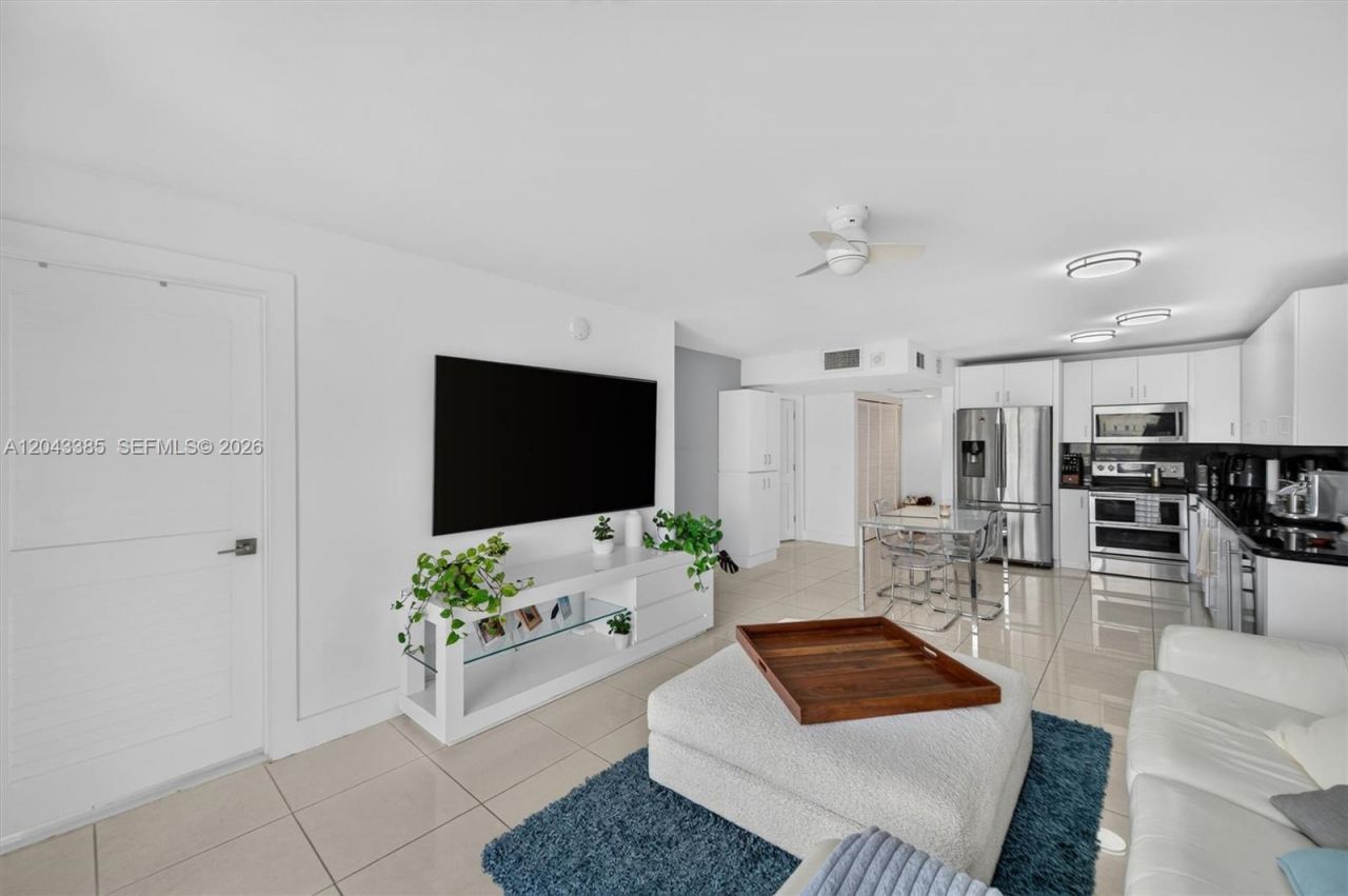 401 Ocean Dr , Unit 1001, Miami Beach, FL 33139 Photo