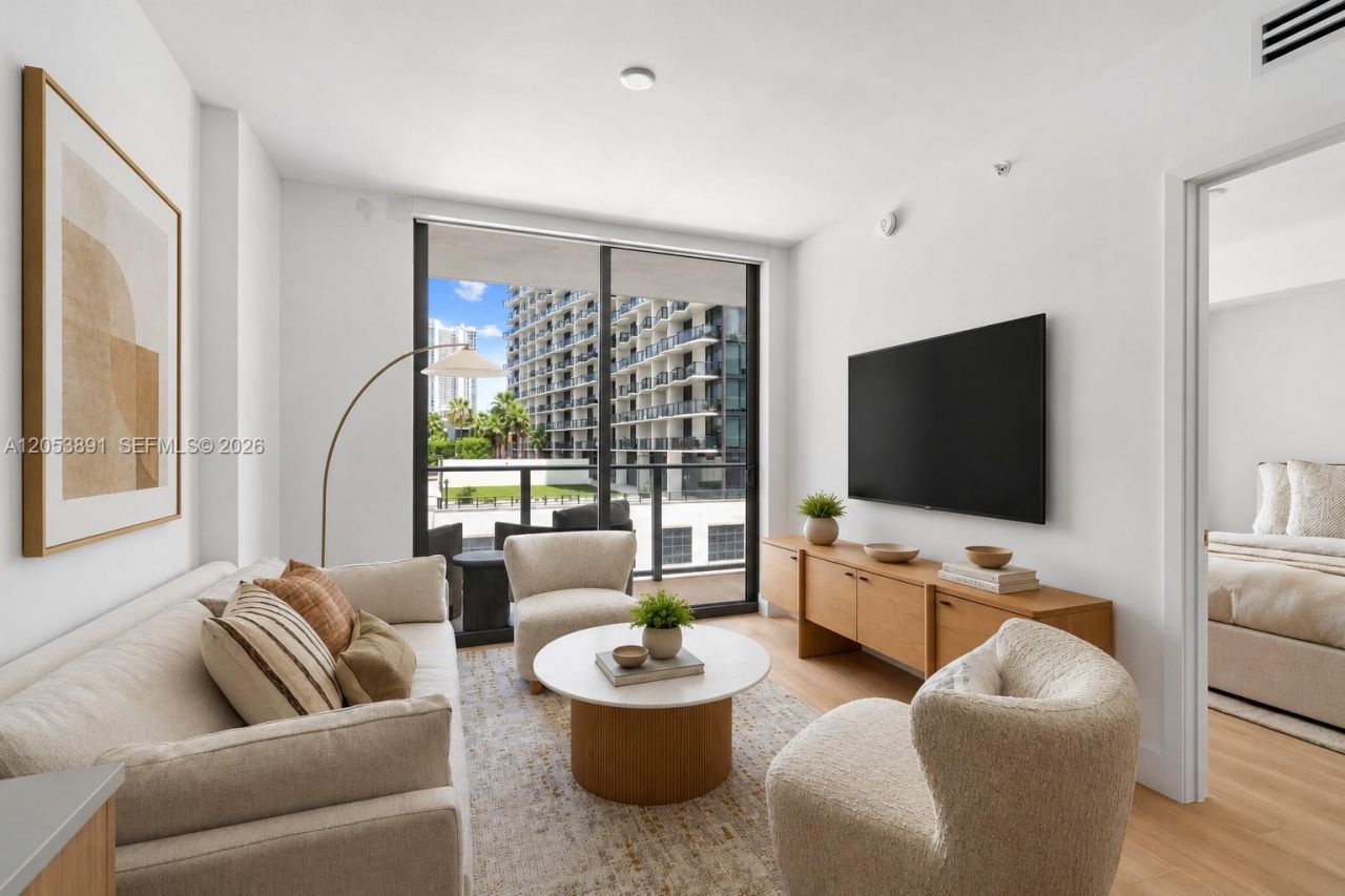 90 NE 32nd St , Unit 710, Miami, FL 33127 Photo