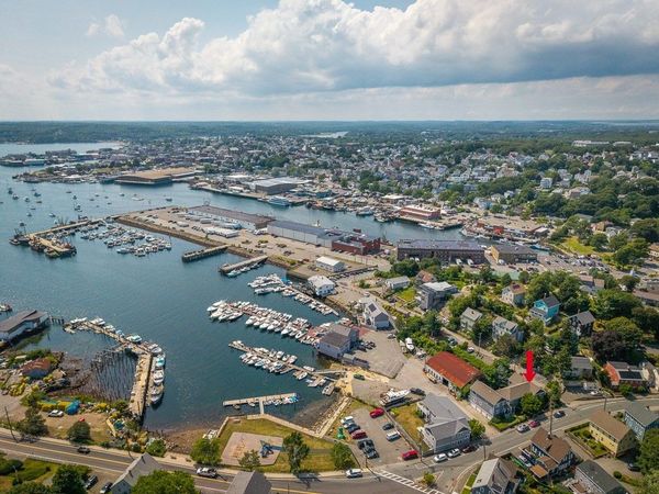 65 E Main St, Unit 3, Gloucester, MA 01930