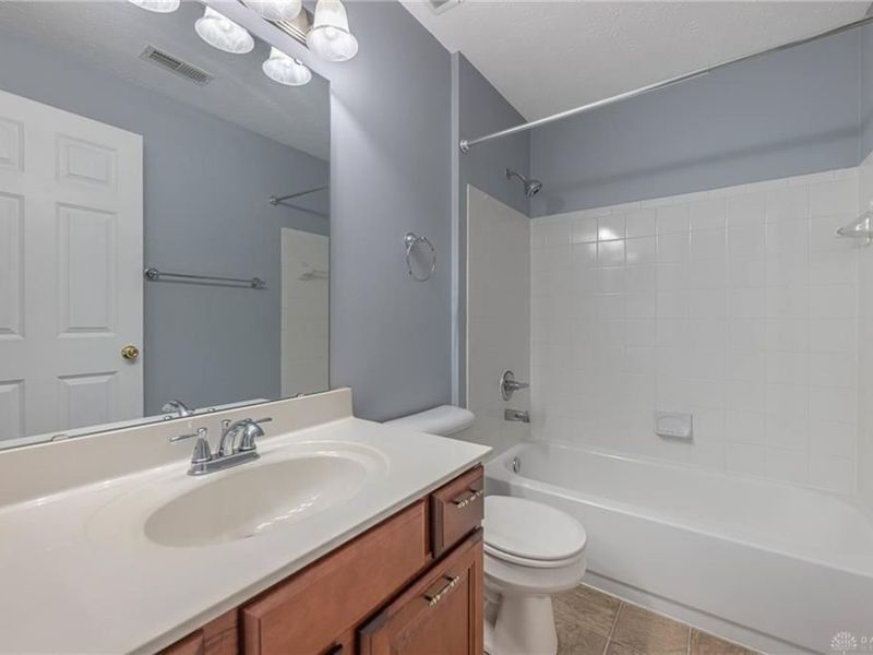 1964 Waterstone Boulevard, Unit 205, Washington Township, OH 45342 Photo 19