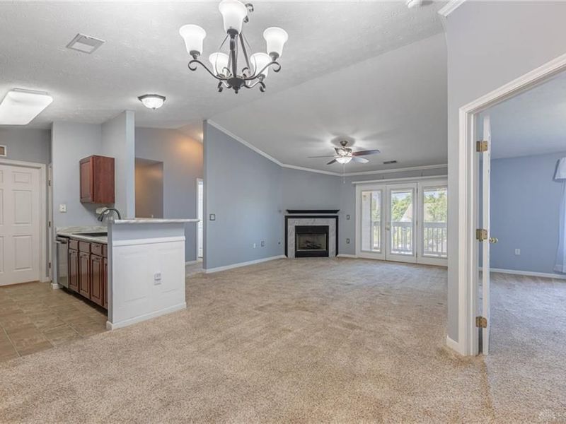 1964 Waterstone Boulevard, Unit 205, Washington Township, OH 45342 Photo 2