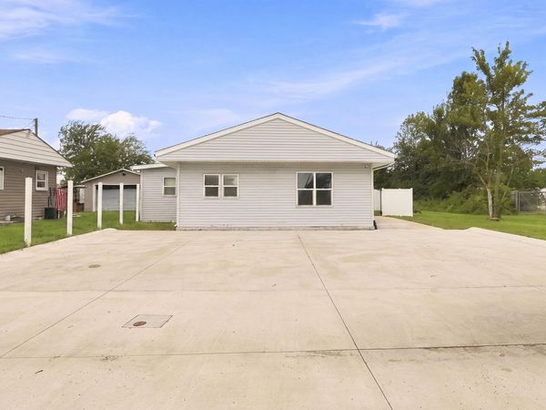 3109 Oxford Street, Fort Wayne, IN 46806