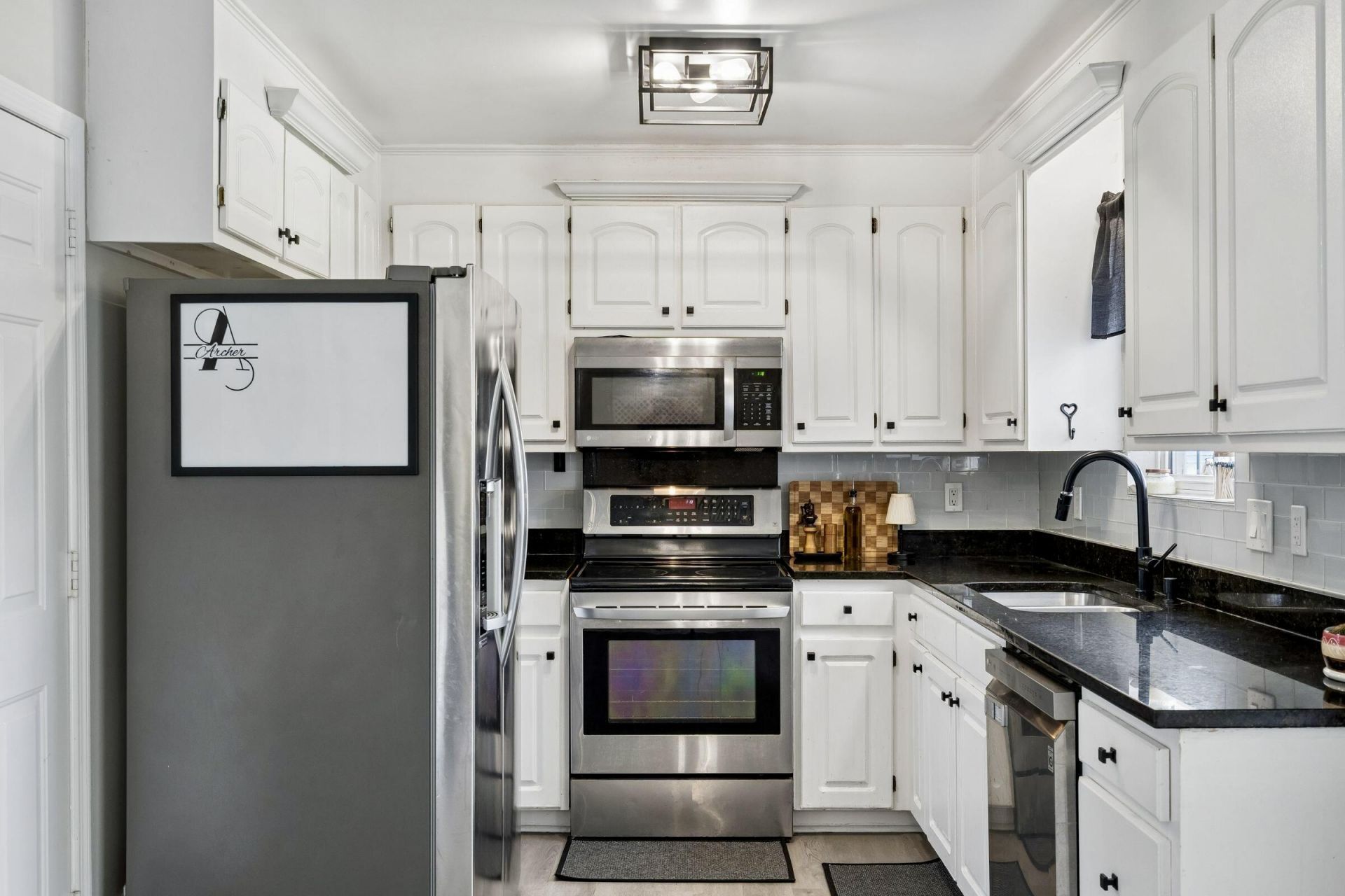 6638 Bent Creek Drive Photo 14