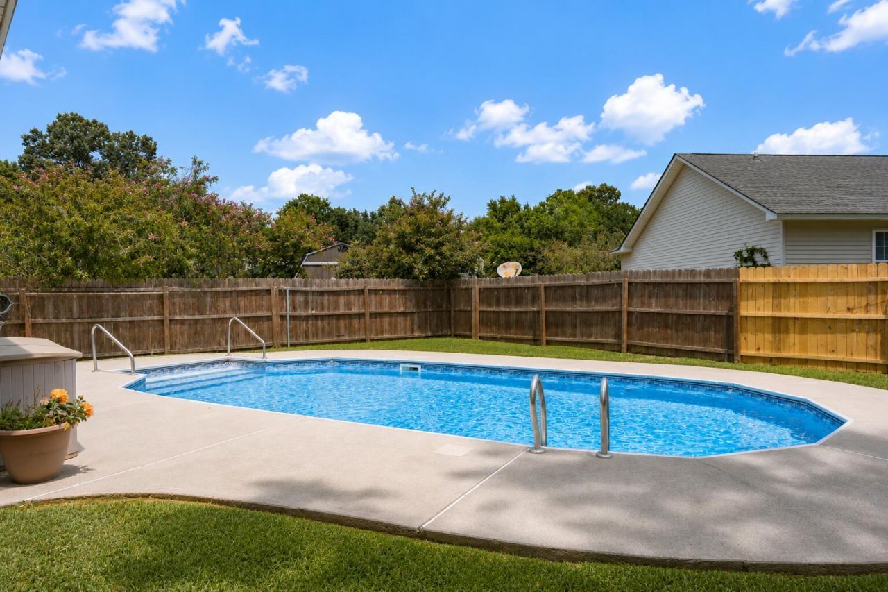 6638 Bent Creek Drive Photo 35