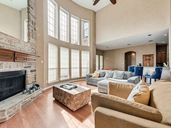 663 Links View Court , Grand Prairie, TX 75052