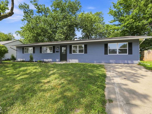 824 Longfellow Lane, Plainfield, IN 46168