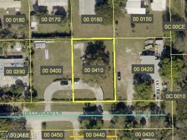 11374 Dellwood LN, BONITA SPRINGS, FL 34135