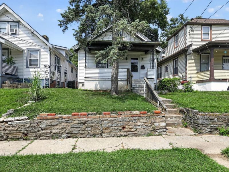 6823 Betts Avenue, North College Hill, OH 45239 Photo 1