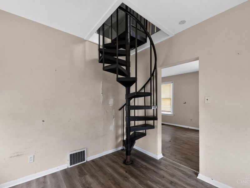 6823 Betts Avenue, North College Hill, OH 45239 Photo 7