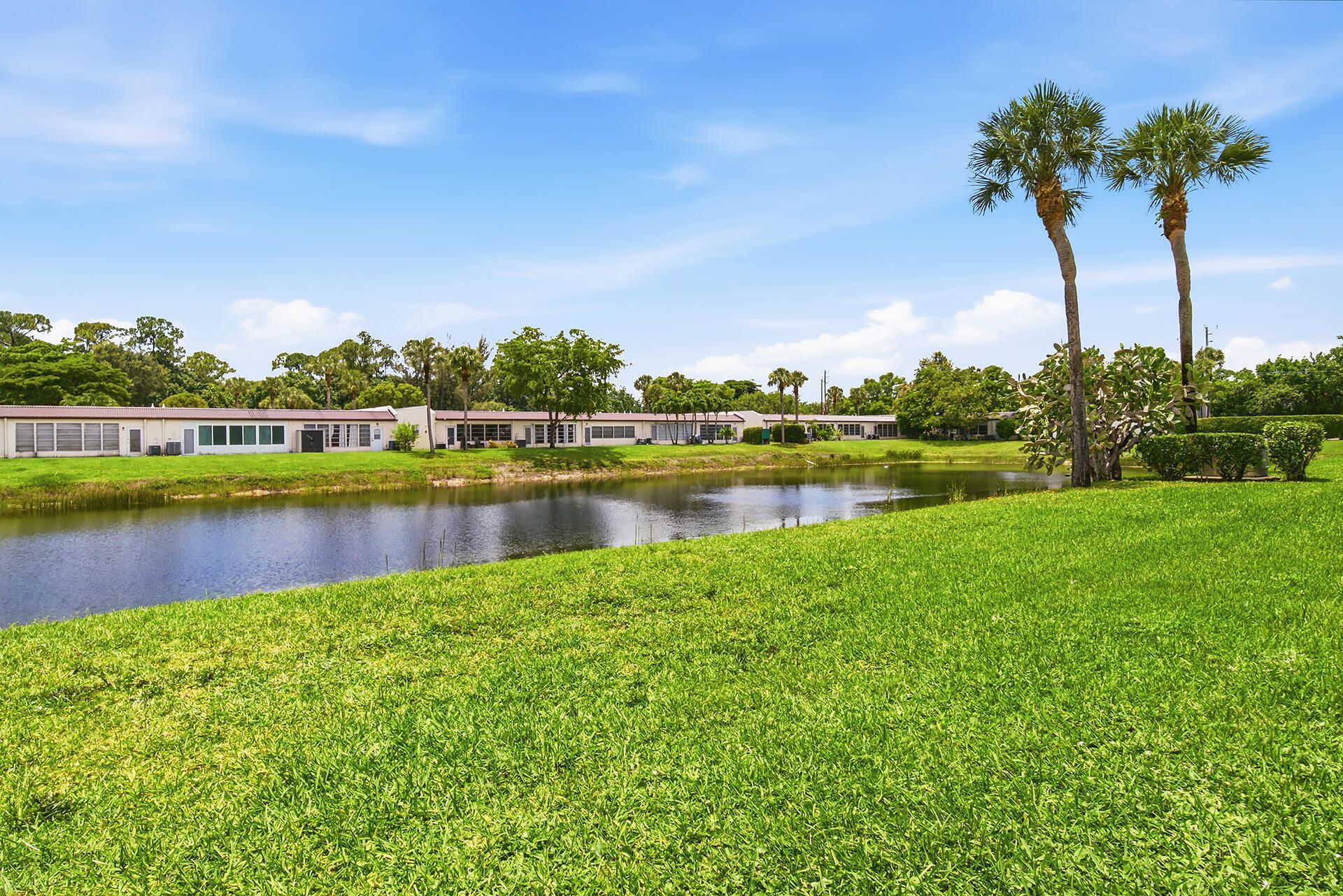 232 Lake Meryl Drive, West Palm Beach, FL 33411 Photo