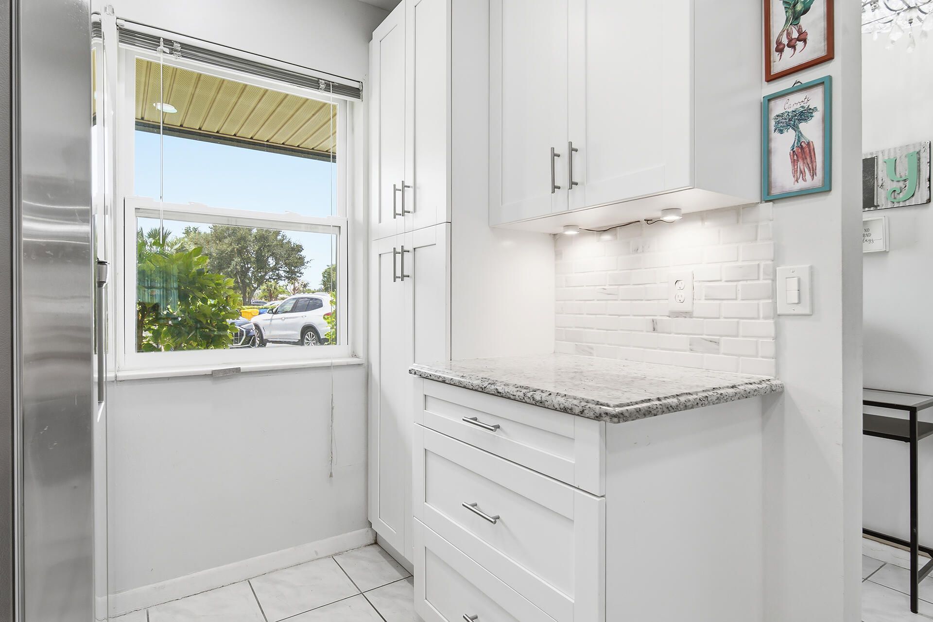 232 Lake Meryl Drive, West Palm Beach, FL 33411 Photo