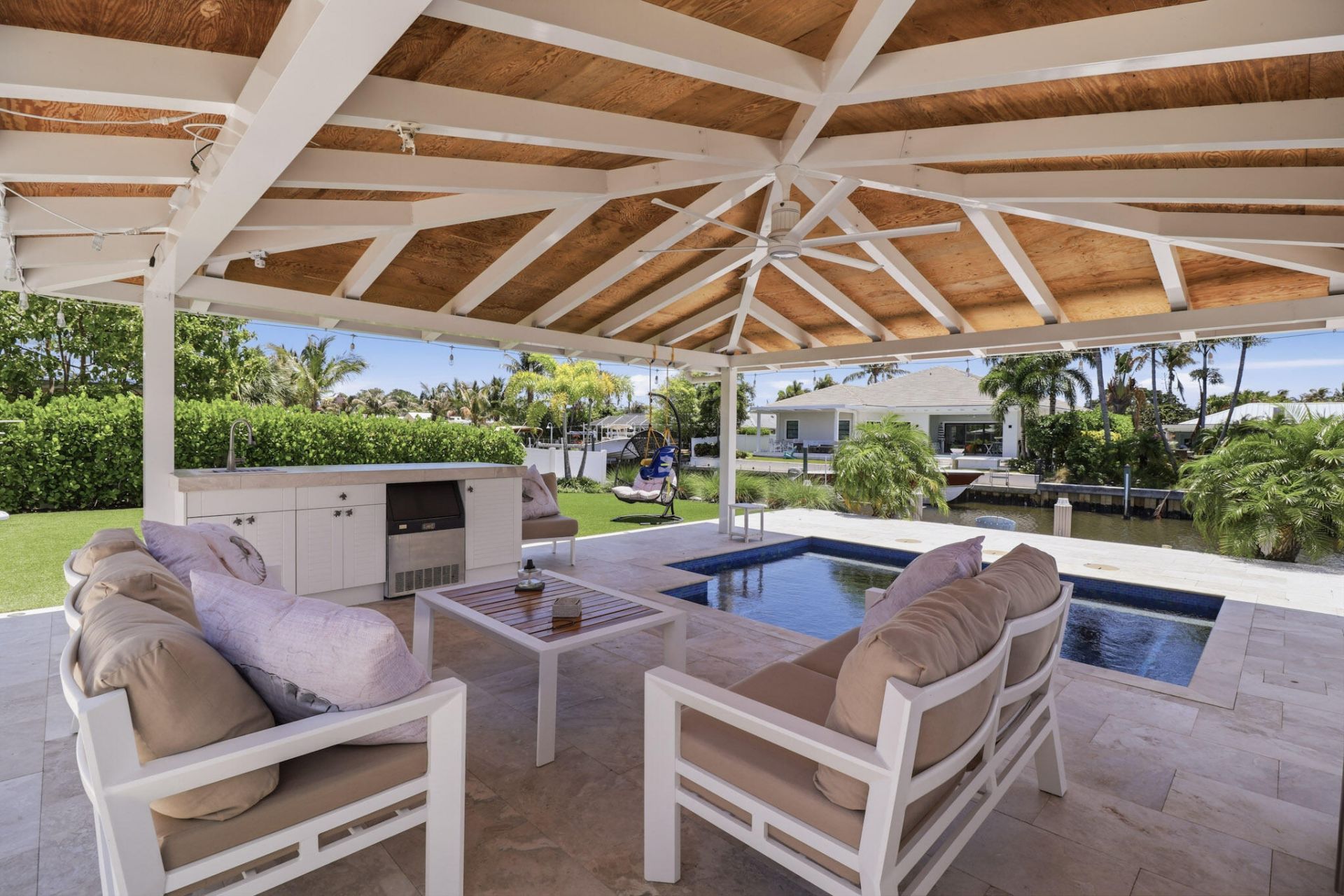 16 Leeward Circle, Tequesta, FL 33469 Photo