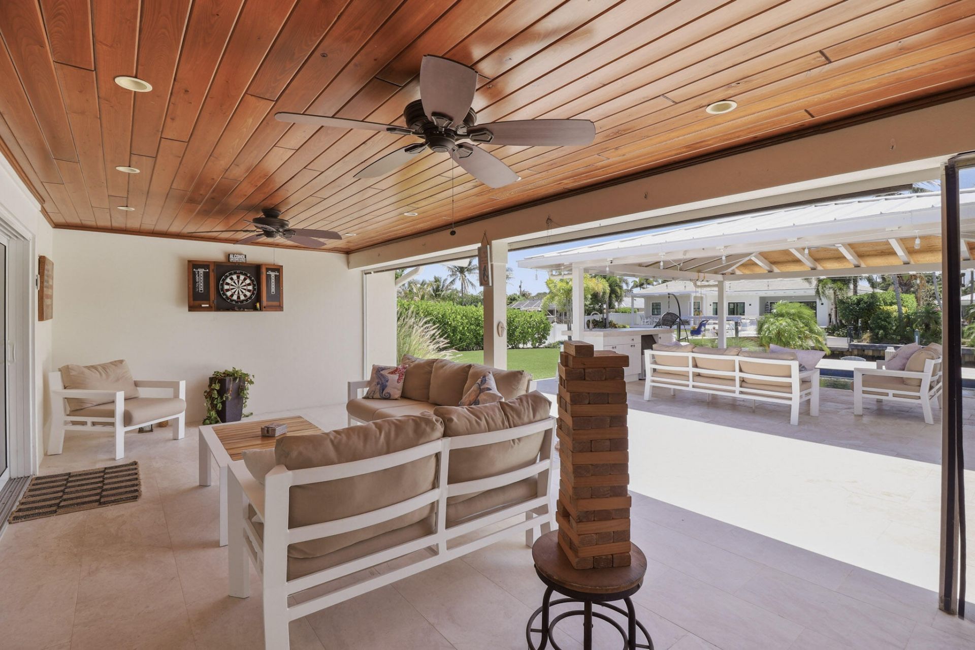 16 Leeward Circle, Tequesta, FL 33469 Photo