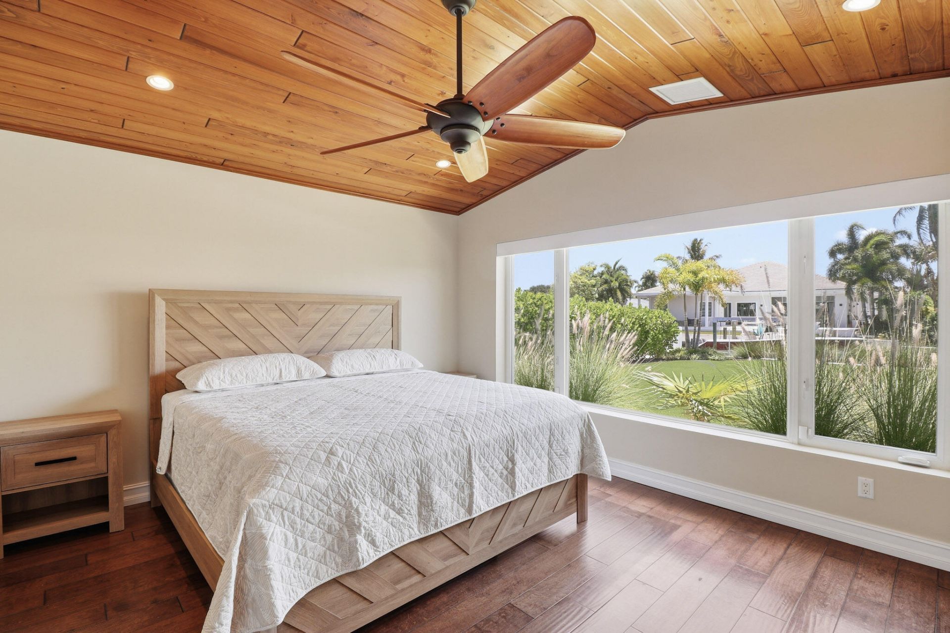 16 Leeward Circle, Tequesta, FL 33469 Photo