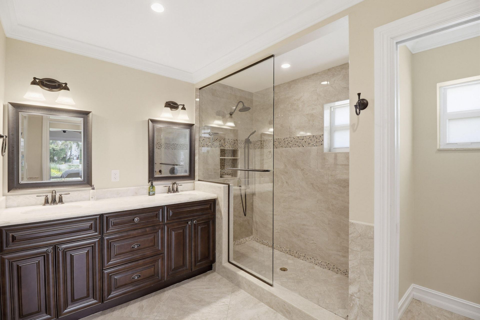 16 Leeward Circle, Tequesta, FL 33469 Photo