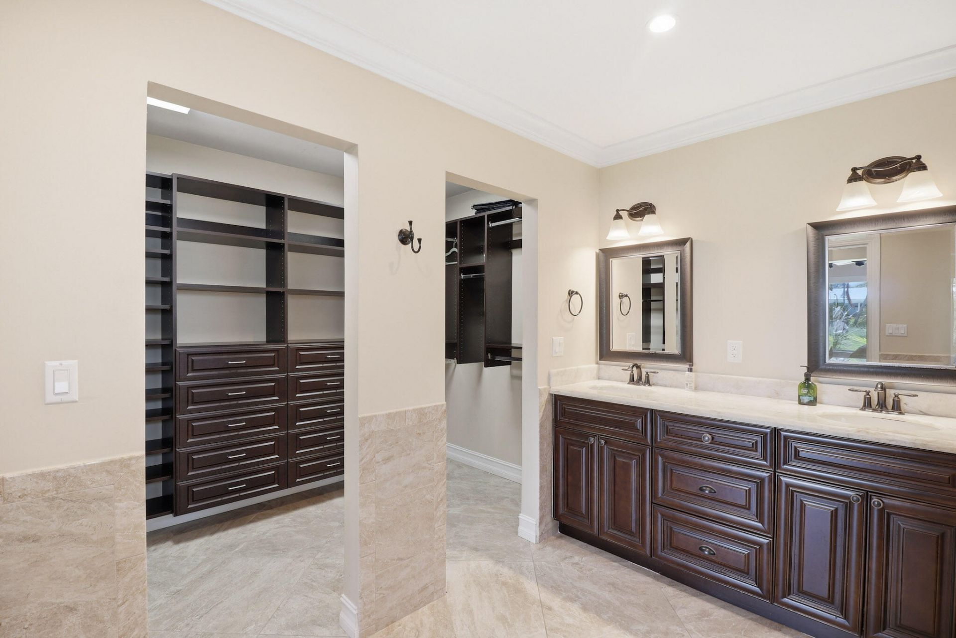 16 Leeward Circle, Tequesta, FL 33469 Photo