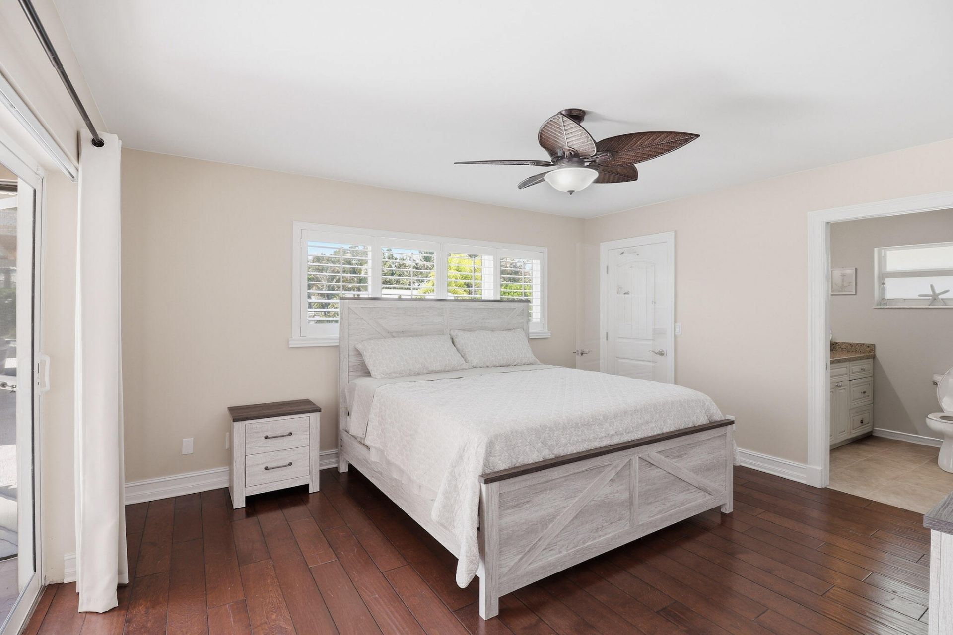 16 Leeward Circle, Tequesta, FL 33469 Photo