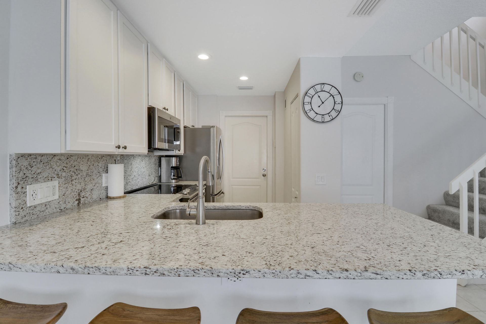 73 Laurel Oaks Circle, Jupiter, FL 33469 Photo