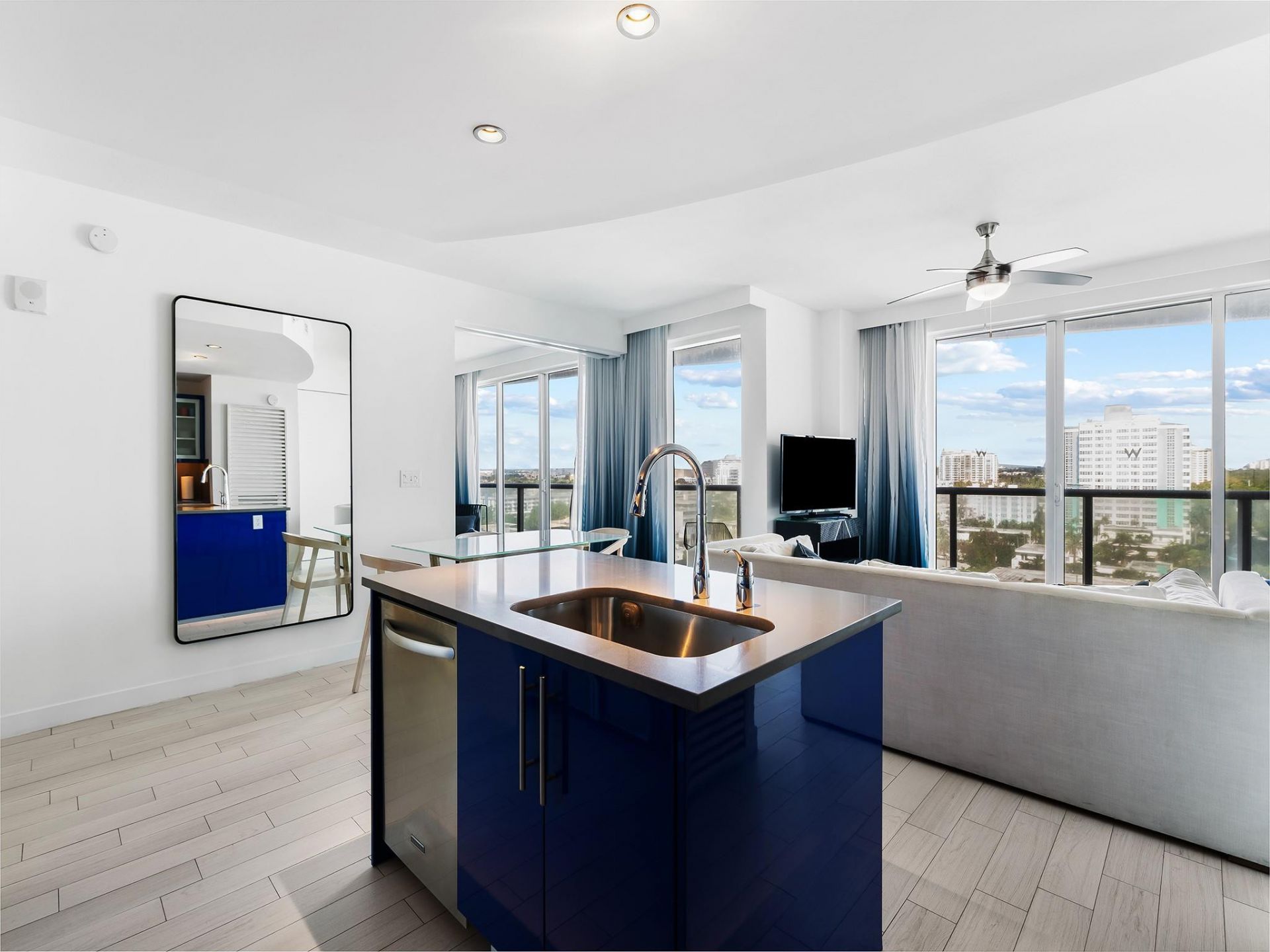 3101 Bayshore Drive, Unit 1008, Fort Lauderdale, FL 33304 Photo