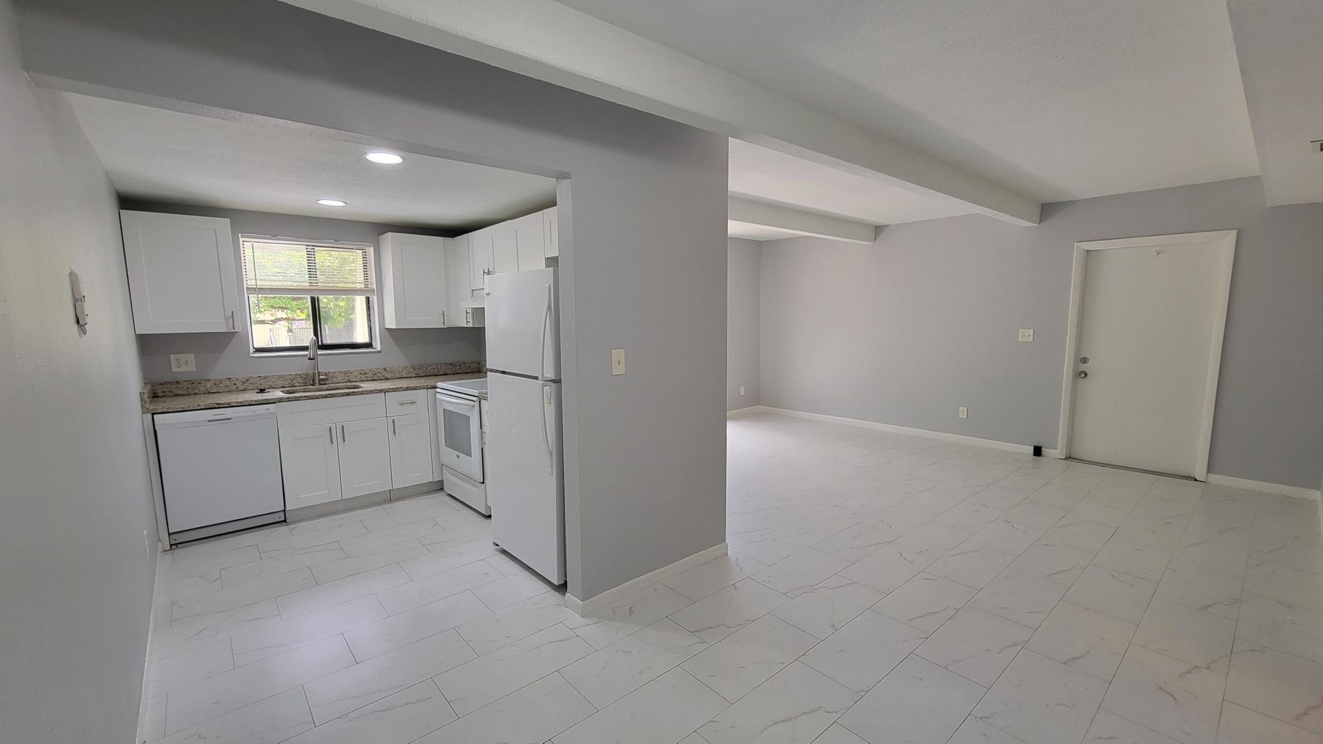 1045 S Flagler Avenue, Unit 717, Pompano Beach, FL 33060 Photo