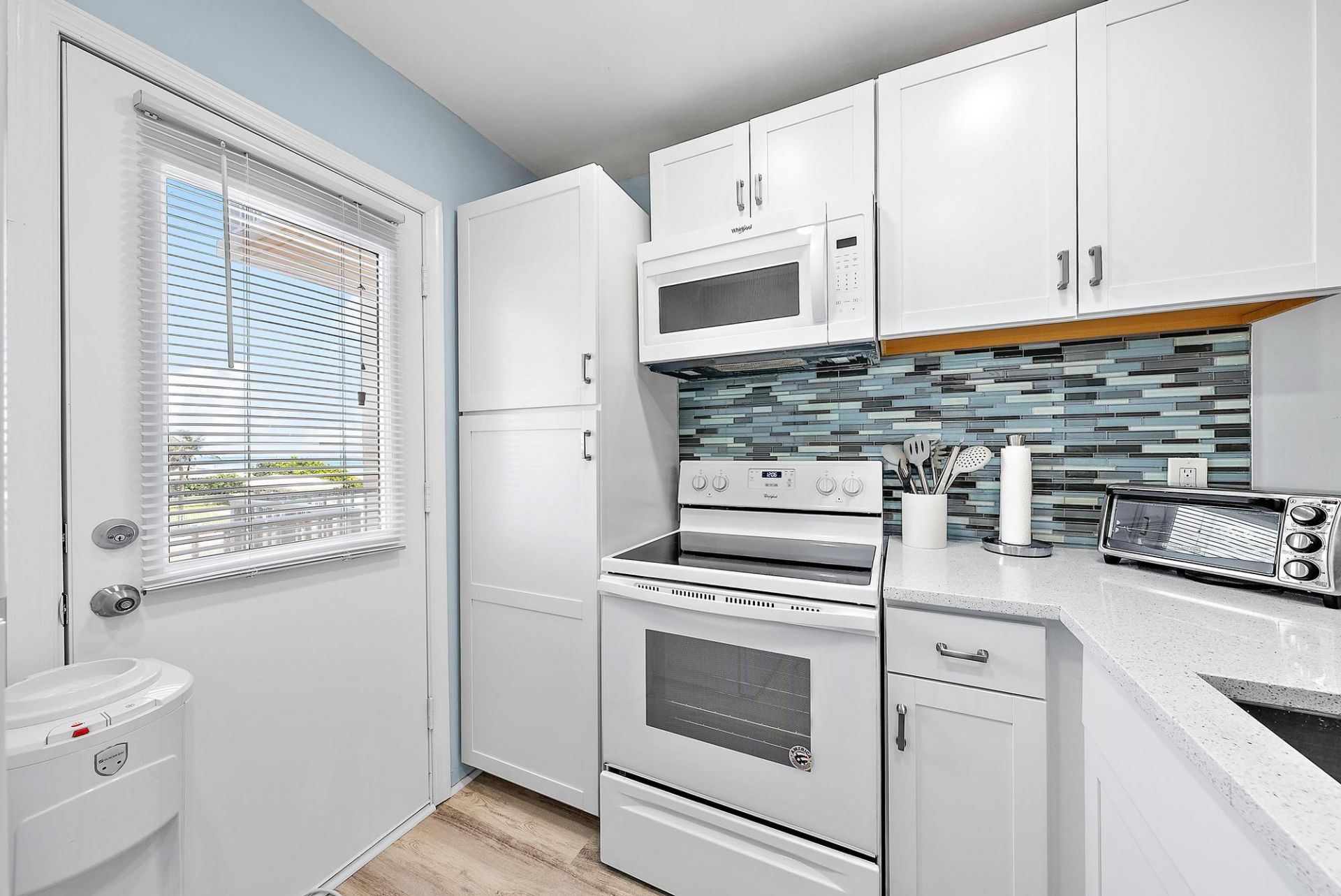3851 N Ocean Boulevard, Unit 202, Gulf Stream, FL 33483 Photo