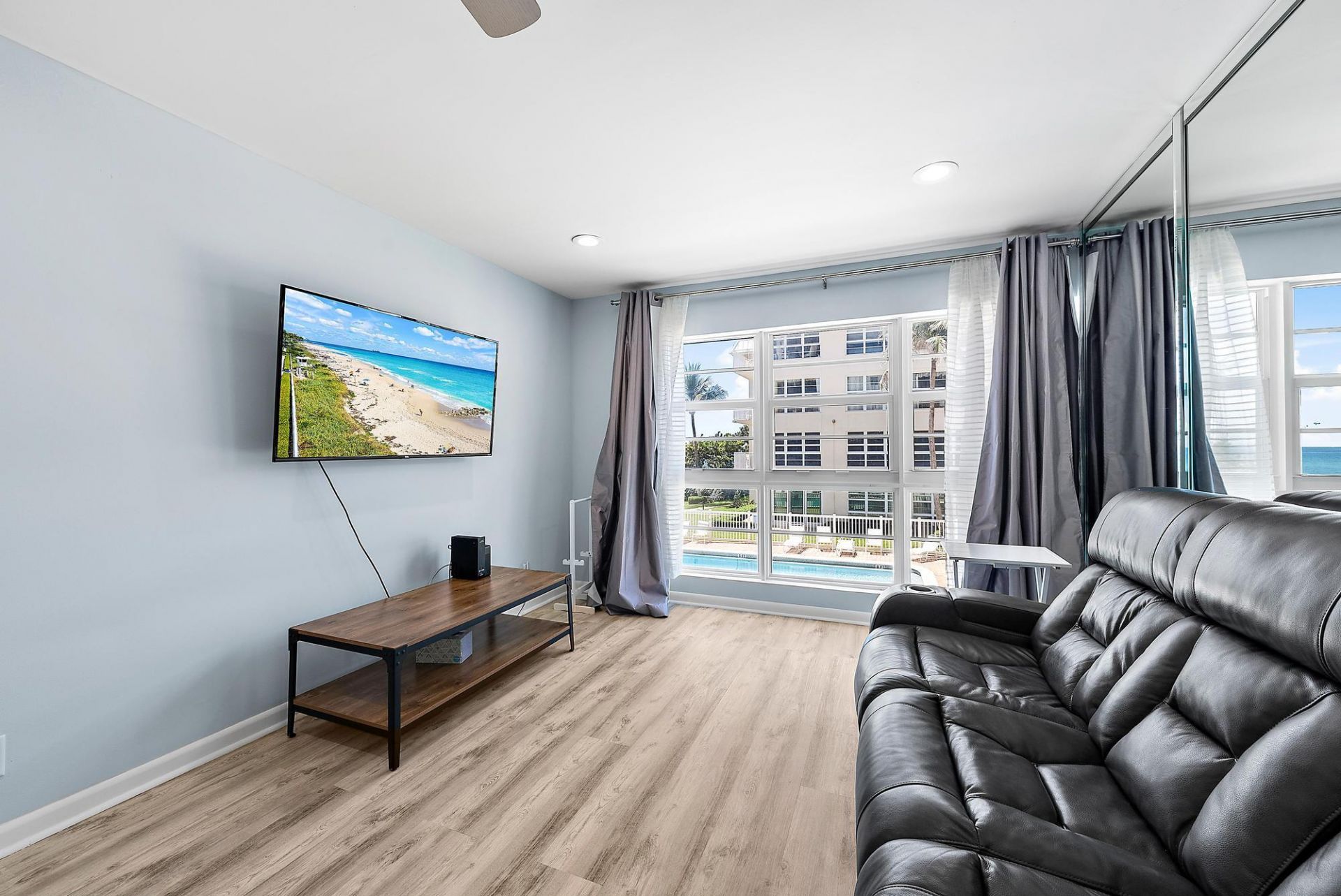 3851 N Ocean Boulevard, Unit 202, Gulf Stream, FL 33483 Photo