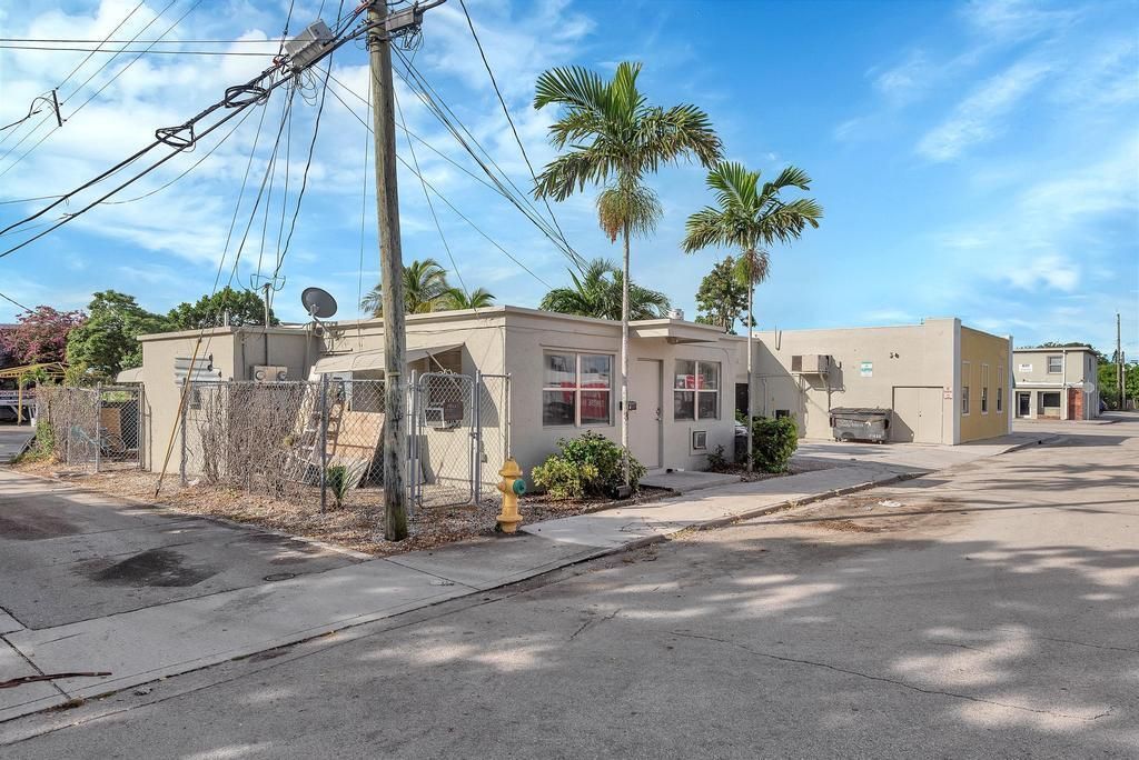 813 9th Avenue N, Unit B, Lake Worth Beach, FL 33460 Photo