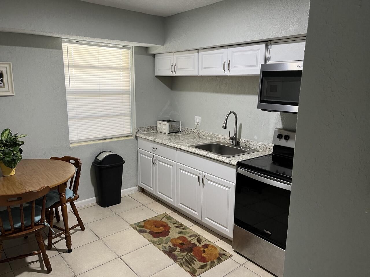 813 9th Avenue N, Unit B, Lake Worth Beach, FL 33460 Photo