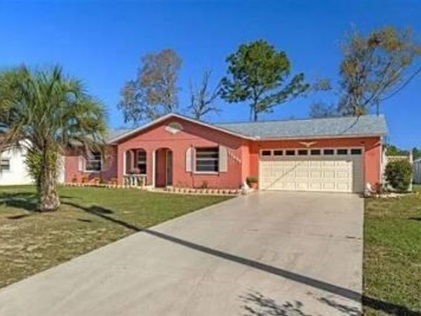 10469 IRELAND Street, Spring Hill, FL 34608
