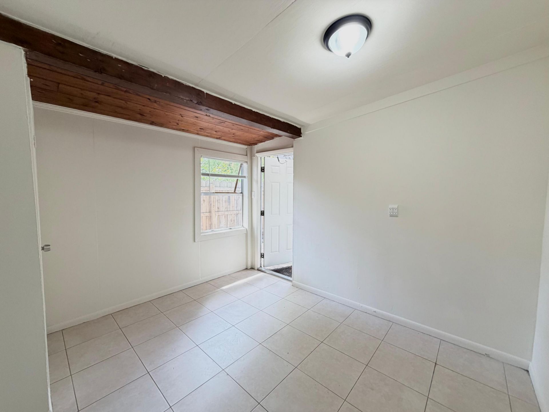 735 46th Street, West Palm Beach, FL 33407 Photo